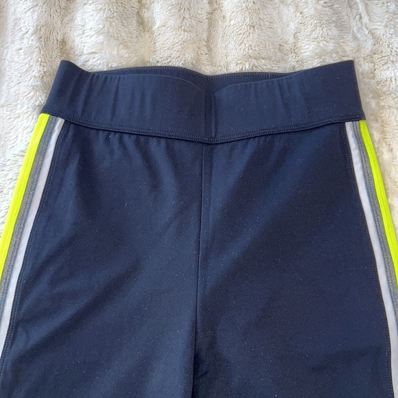 no ka oi black and neons green strip biker shorts - Picture 4 of 13